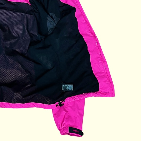 The North Face Fuchsia and Charcoal Hooded Jacket Women’s Small - Picture 10 of 10